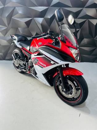 YAMAHA XJ6 F 